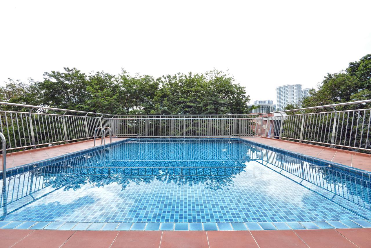 Hits Homestay Bayan Lepas Esterno foto