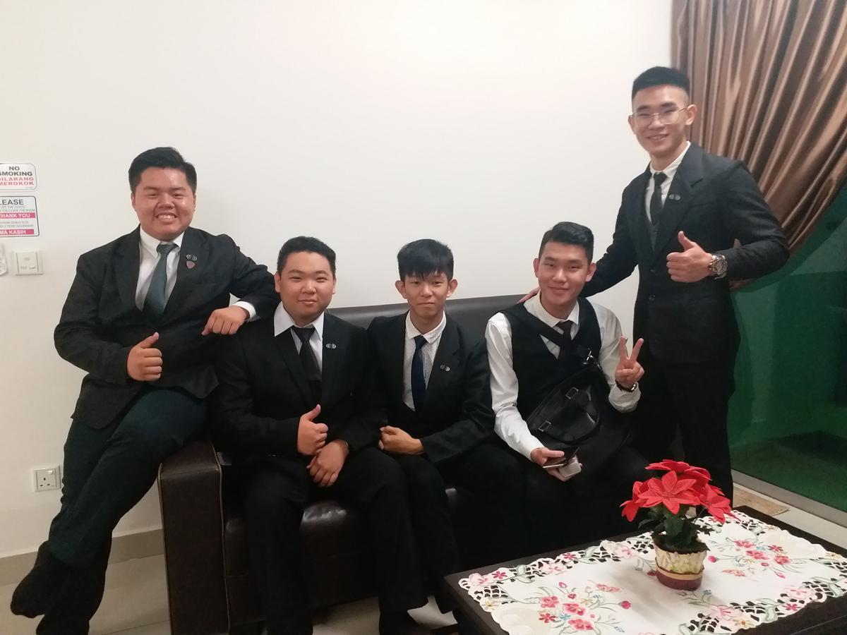 Hits Homestay Bayan Lepas Esterno foto